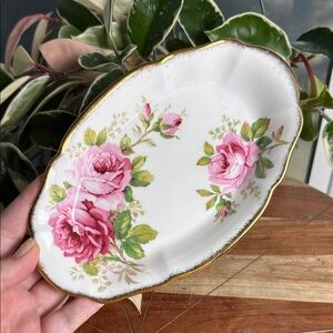 American Beauty floral dish